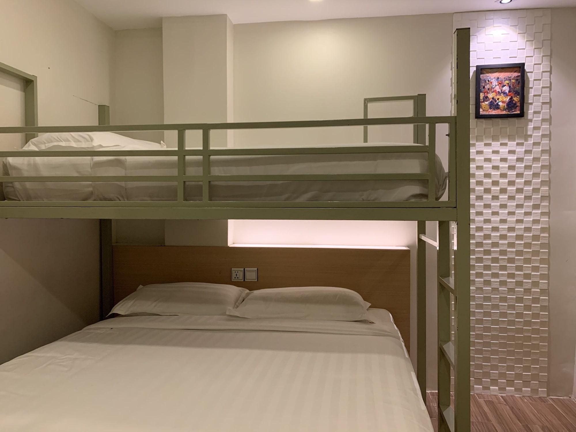 The Vibe Inn Янгон Экстерьер фото